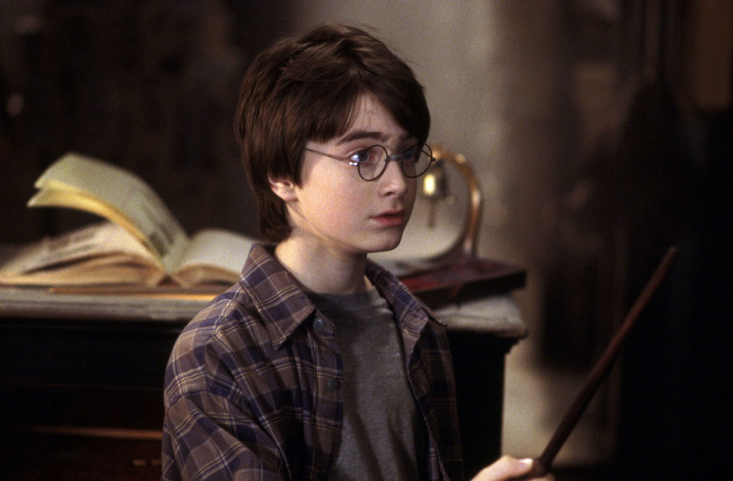 Warner está realizando actualizando un casting internacional para encontrar al nuevo Harry Potter, que será un actor de entre 9 y 11 años (Foto: Warner Bros.)
