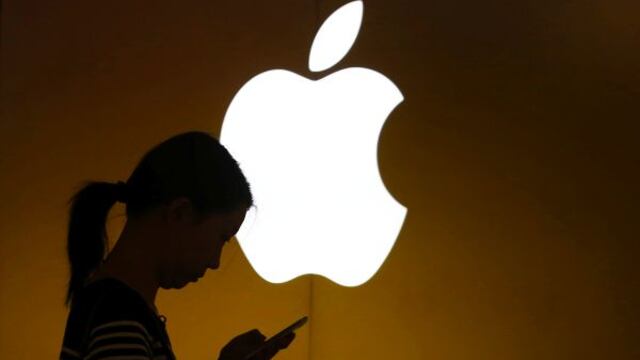 Apple quiere lanzar iPhones con pantalla curva