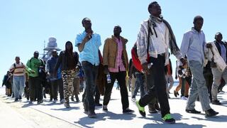 ¿Cómo viven los inmigrantes rescatados en el Mediterráneo?