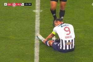 Sporting Cristal vs. Alianza Lima: Hernán Barcos se lesionó y tuvo que ser sustituido | VIDEO