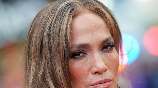 “Así que esto pasó”: Jennifer Lopez y el accidente que sufrió durante los ensayos de los American Music Awards