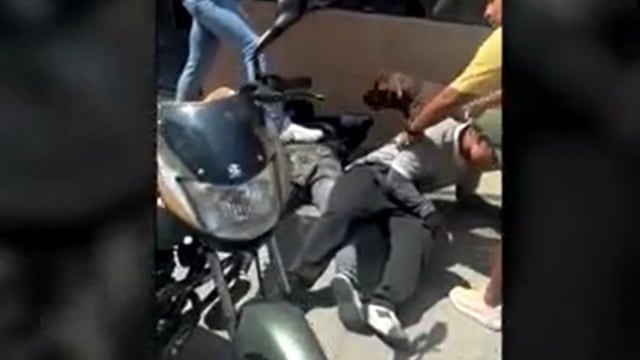Independencia: caen sujetos acusados de extorsionar y golpear a mototaxista