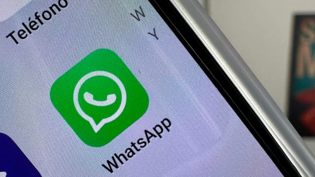 Qué es y cómo usar la nueva función “Estado de texto” en WhatsApp