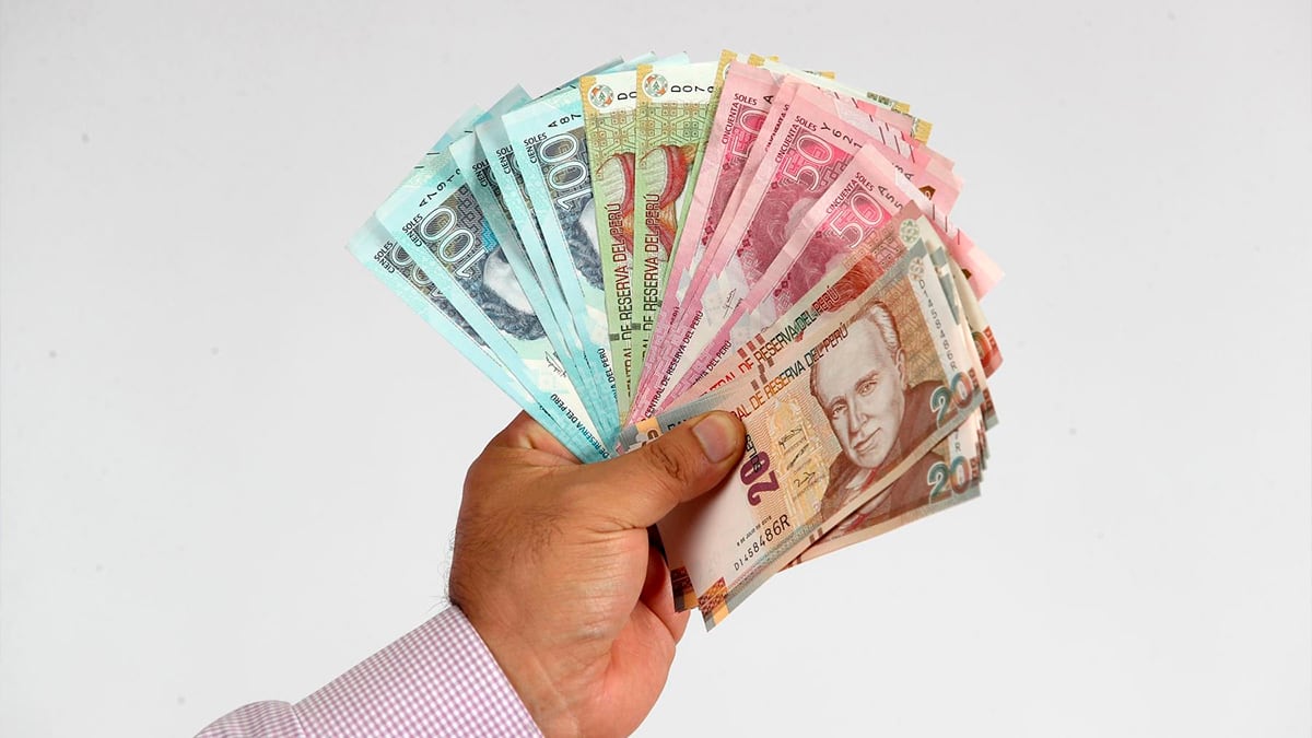 La CTS es equivalente a una remuneración mensual por año en el régimen general y media remuneración por año en el régimen de pequeñas empresas. | Foto: Andina