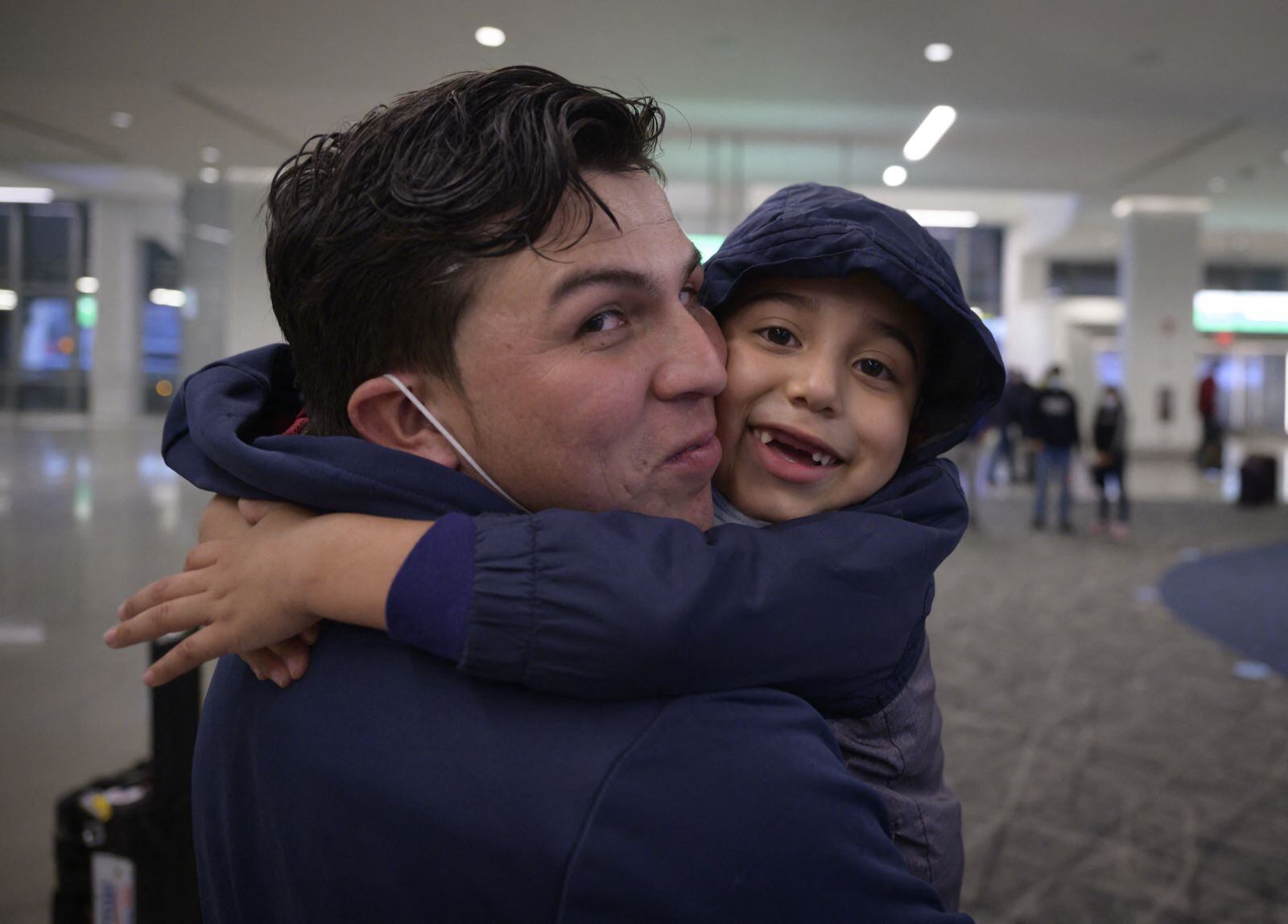 Inmigrantes añoran reencontrarse con sus seres queridos (Foto: AFP)