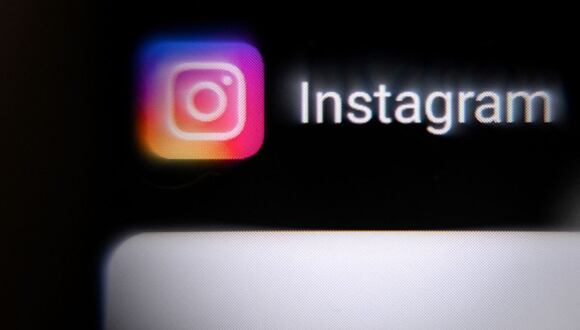 Instagram ha extendido sus protecciones contra el acoso con funciones como 'Límites' y 'Restringir', que limitan el tipo de interacciones que puedes tener en la red social, a las que se le suman la opción de bloquear o denunciar a otros usuarios.