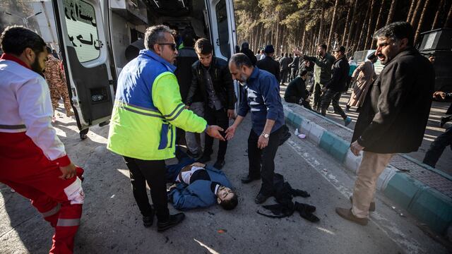 Irán: al menos 95 muertos en doble explosión cerca de la tumba del general Qasem Soleimani