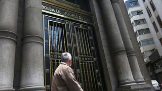 Bolsa de Valores de Lima cierra a la baja tras protestas contra Pedro Castillo