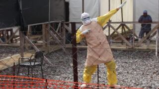 Sierra Leona: Doctores celebran así el fin del ébola [VIDEO]