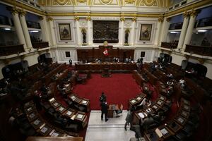 Congresistas cuestionan propuesta para poder hacer proselitismo en plena campaña electoral