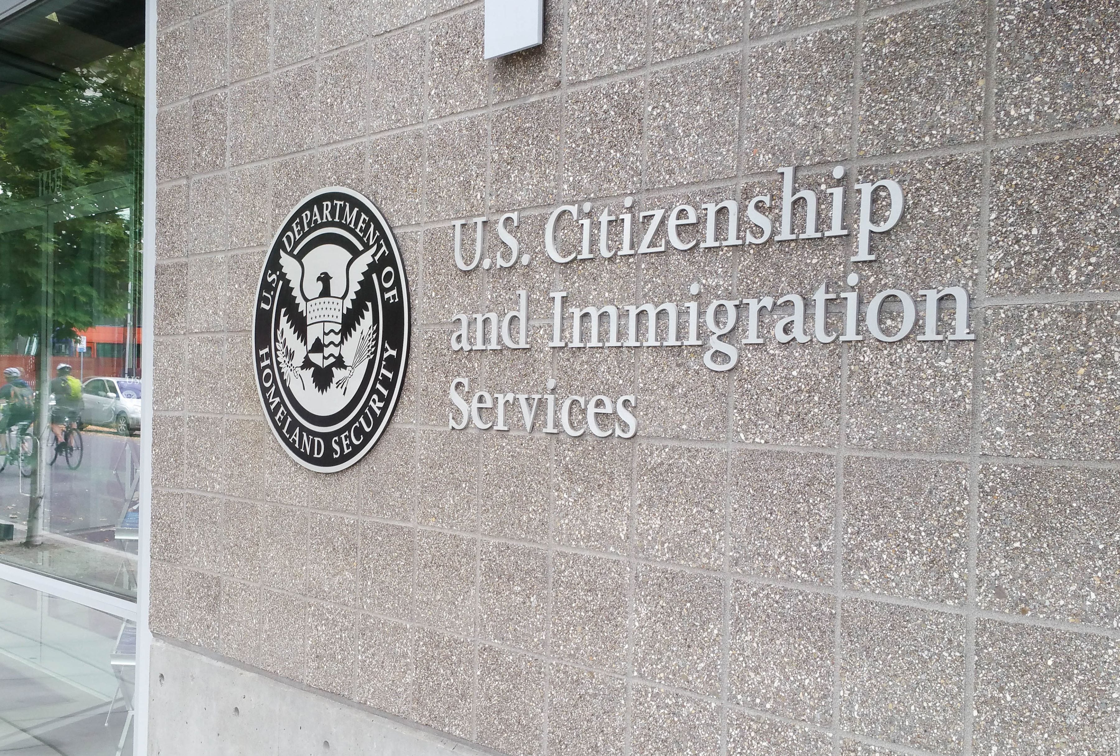 USCIS es la agencia federal encargada de supervisar la inmigración legal a los Estados Unidos (Foto: AFP)