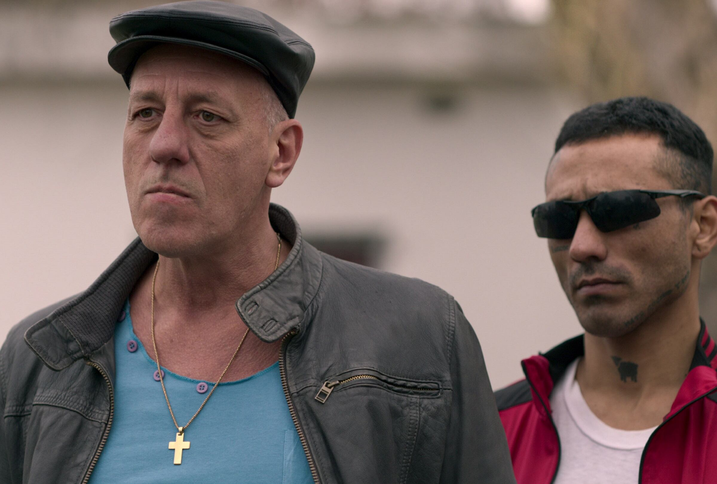 Yayo Guridi interpreta a Horacio, un vecino de Valeria, en la película argentina "Corazón delator" (Foto: Netflix)