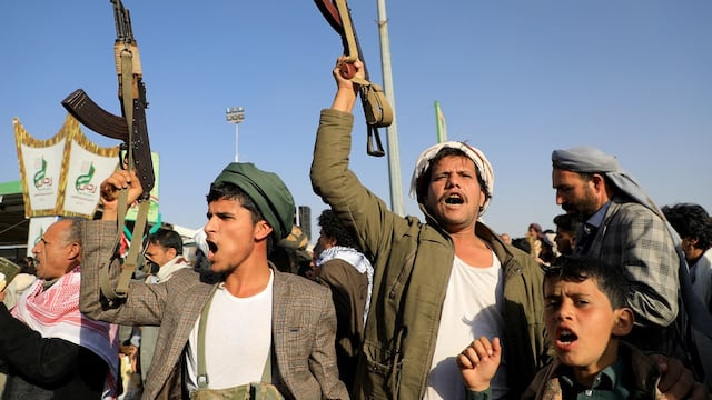 “Depende de ellos cuándo parar”, dice EE.UU. tras su quinto ataque a los hutíes de Yemen
