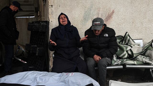 Al menos 25 muertos en bombardeos en Rafah, donde esperan la incursión terrestre israelí