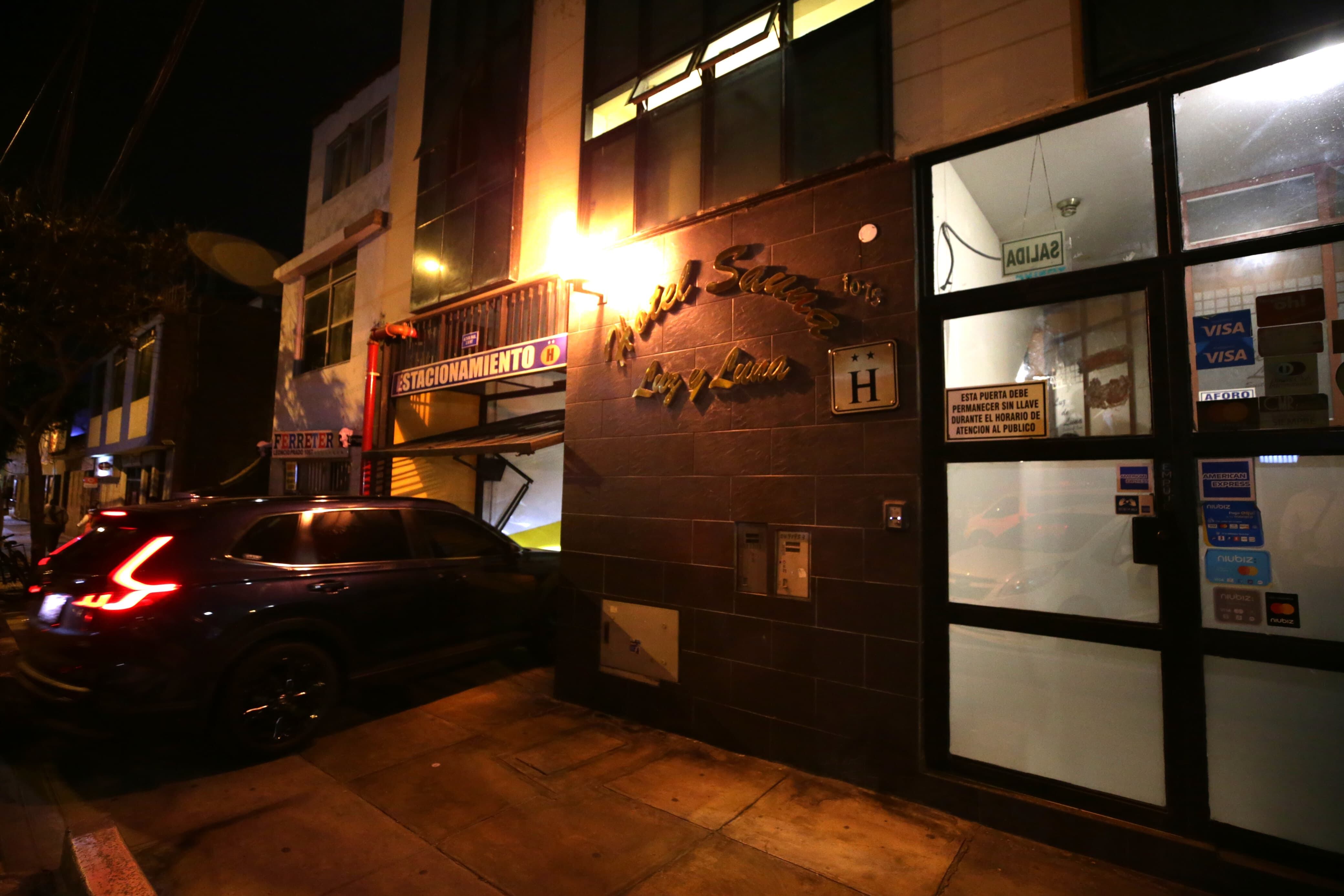 El cadáver de Nilo Burga fue llevado a la Morgue Central de Lima para la necropsia de ley. (Foto: César Bueno / @photo.gec)