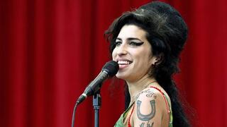 Confirman que muerte de Amy Winehouse se debió al consumo de alcohol