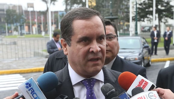 Luis Iberico juró como congresista en el 2019 por el partido APP en reemplazo de Edwin Donayre. (Foto: Andina)