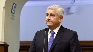 Congreso salva de máxima sanción a Juan Carlos Lizarzaburu y Flores Ancachi y solo los suspende por 30 días