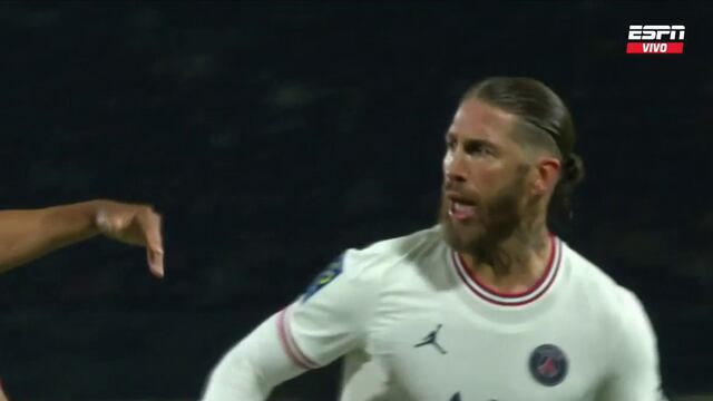 Sergio Ramos anotó de cabeza el 2-0 de PSG sobre Angers | VIDEO