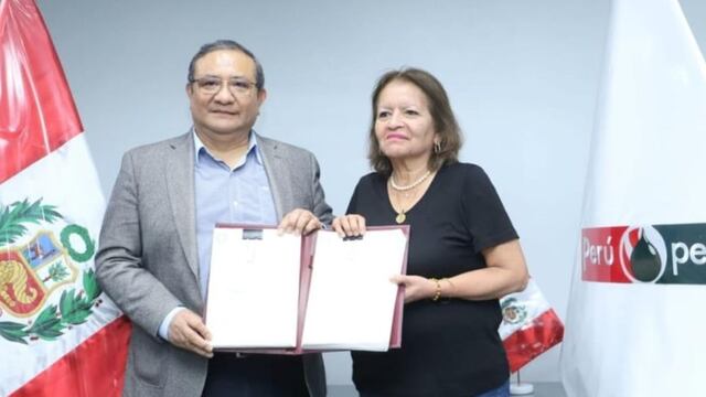 Petroperú y Perupetro firman contratos de licencia para operar lotes I y VI de Talara