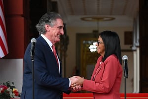 Estados Unidos dice que empresas de minería desean comenzar a trabajar en Venezuela