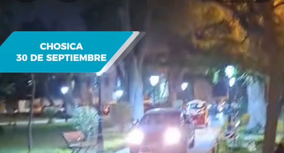 Chosica: conductores invaden parque central tras el cierre de vías y generan caos en el distrito