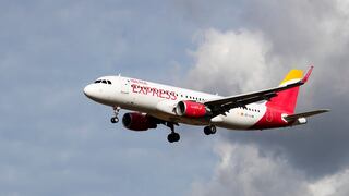 La conexión aérea España-Venezuela seguirá bajo mínimos hasta al menos la mitad de enero