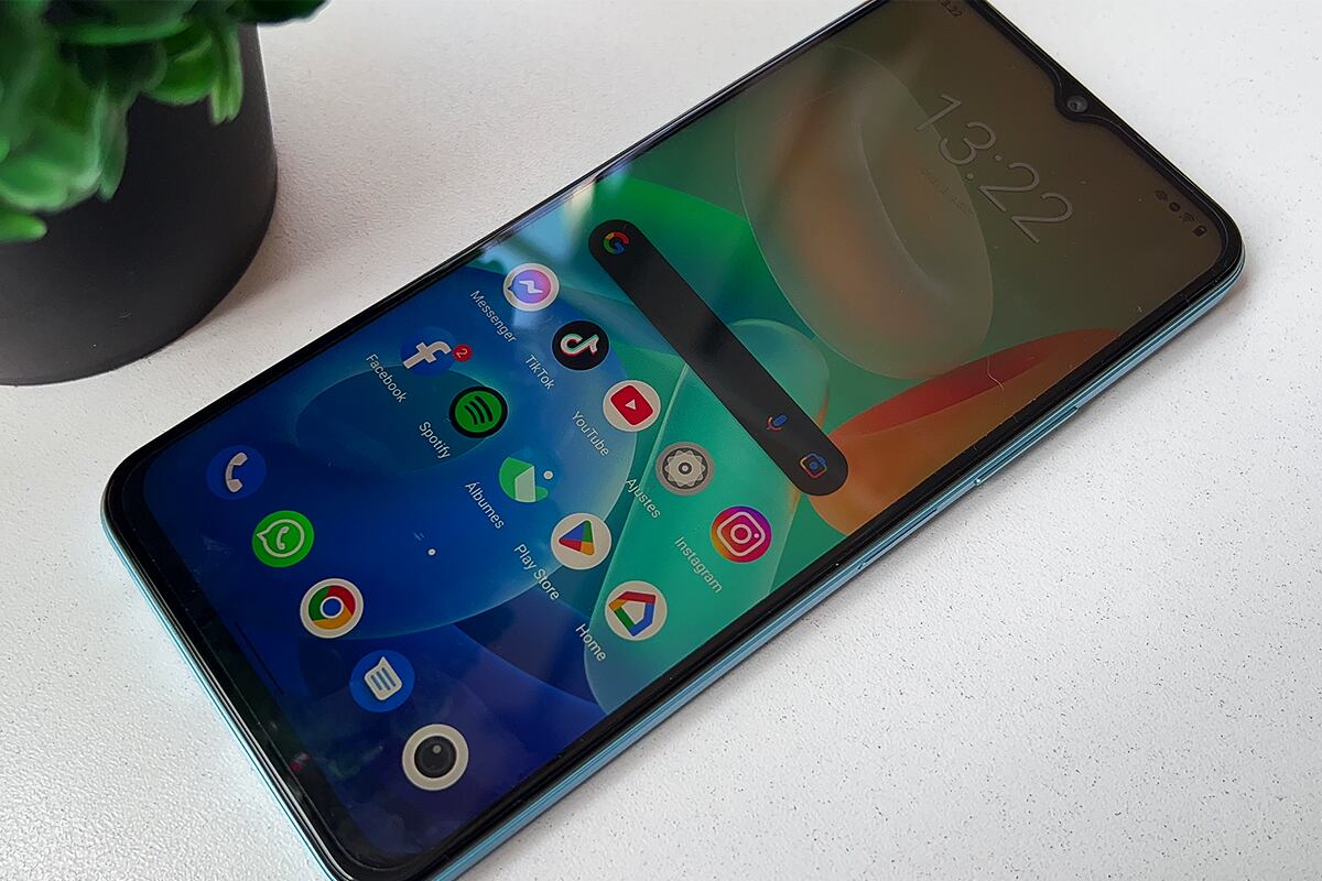 El Vivo Y55 5G lleva medidas de 164 x 75.9 x 8.3 mm y pesa alrededor de los 187 gramos. (Foto: MAG - Rommel Yupanqui)