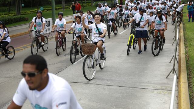 Cientos de ciclistas participaron en la primera edición de “San Borja Bike in Colors”