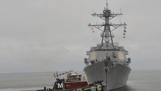 EE.UU. asegura que derribó un dron y un misil lanzado por los rebeldes hutíes en el Mar Rojo