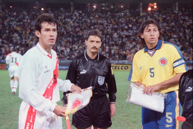 El 23 de febrero del 2000, Juan Reynoso jugó su último partido con la Selección Peruana en un encuentro contra la selección de Colombia por la semifinal de la Copa de Oro. (Foto: GEC Archivo Histórico)