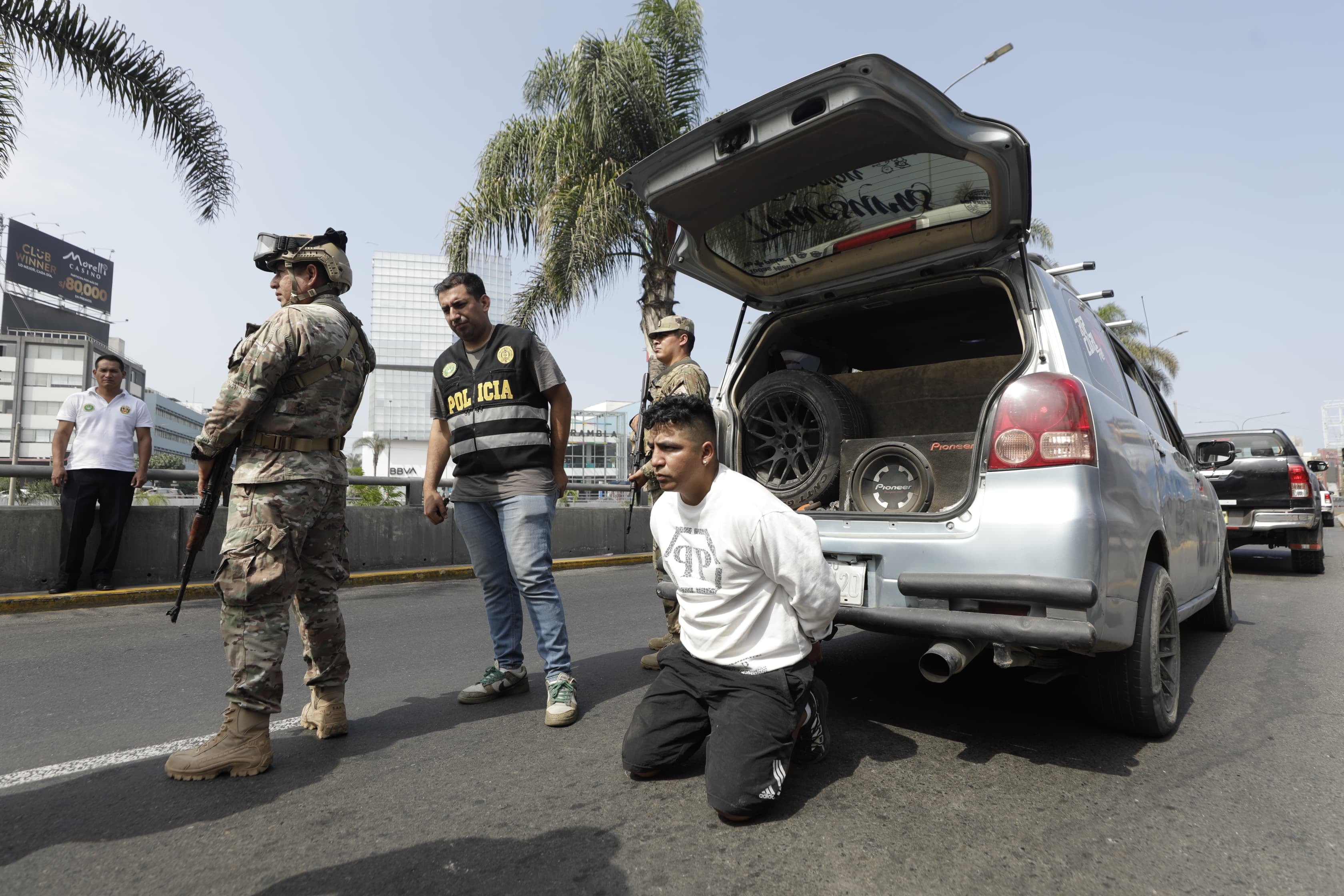 PNP detiene a presunto extorsionador en San Borja. Foto: Britanie Arroyo/ @photo.gec