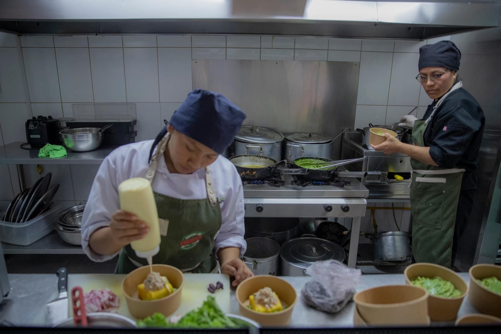 Come con Causa contribuye en la reinserción laboral y social de mujeres víctimas de violencia.