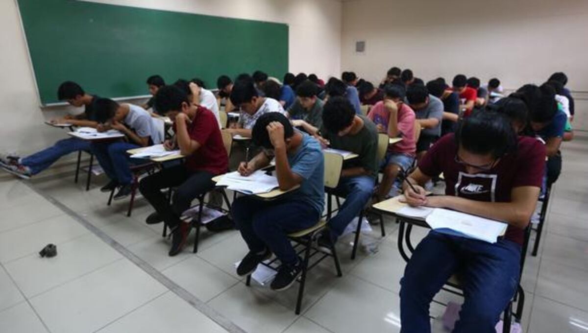 Las 5 carreras con más demanda en el ultimo examen de San Marcos 2025-I. (Foto: Andina)