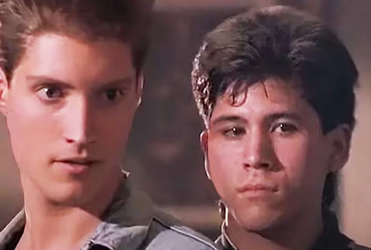 Dennis De Guzmán (William Christopher Ford) era uno de los amigos de Mike Barnes (Sean Kanan) en la película "Karate Kid III" (Foto: Sony Pictures Home Entertainment)