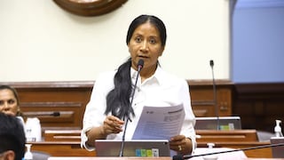 Comisión de Ética evalúa este lunes caso de Rosio Torres por recorte de sueldo a trabajadores 