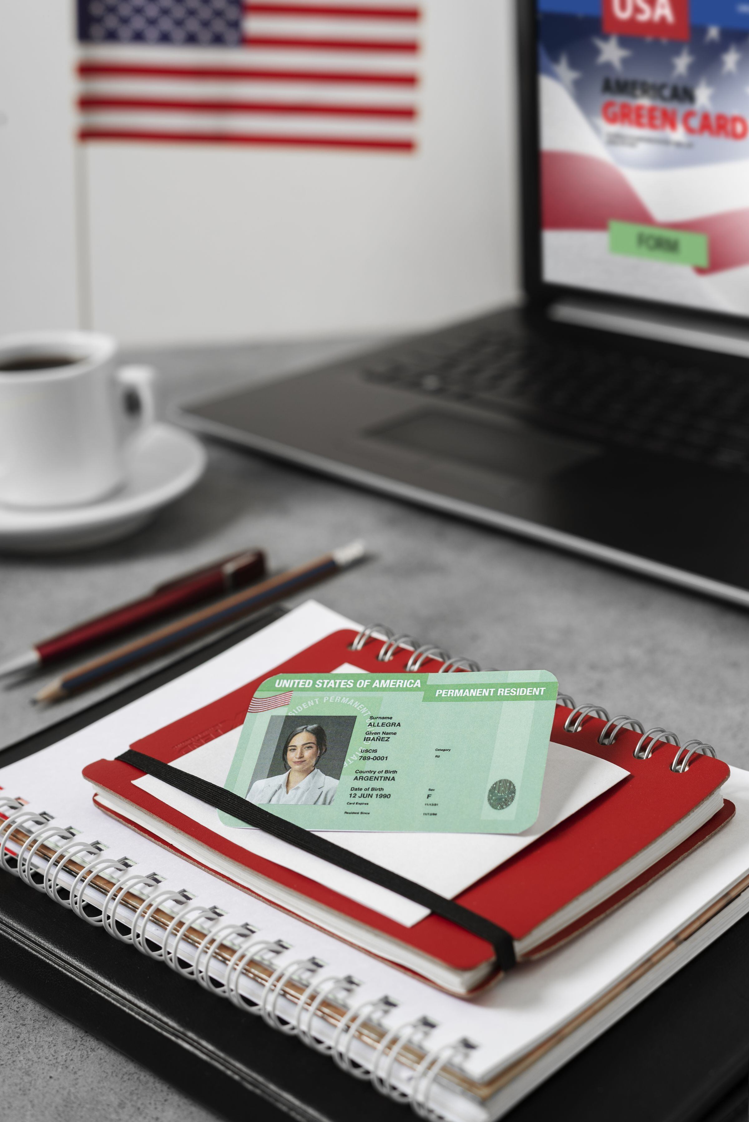 Debes inscribirte para una de las 55 mil Green Card en el plazo indicado (Foto: Diseñado por Freepik)