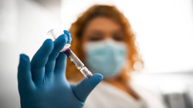 Los ciudadanos de estos 4 países de Sudamérica deberán vacunarse contra la fiebre amarilla si quieren viajar a Ecuador: ¿Perú está incluido?. (Fuente: iStock)