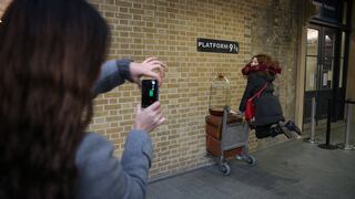Google Earth celebra el 20 aniversario de la primera cinta de Harry Potter con un tour por sus escenarios 