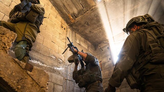 Mueren 4 soldados israelíes en explosión en Rafah, donde el Ejército mantiene su ofensiva