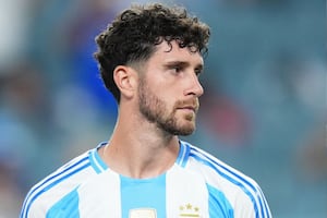 Marcos Senesi enloqueció tras ser convocado de emergencia en Argentina para el Mundial 2026 | VIDEO