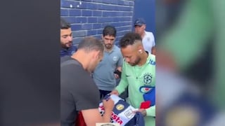 El detalle de Hernán Barcos con Neymar en su visita a Matute previo al Perú - Brasil por las Eliminatorias