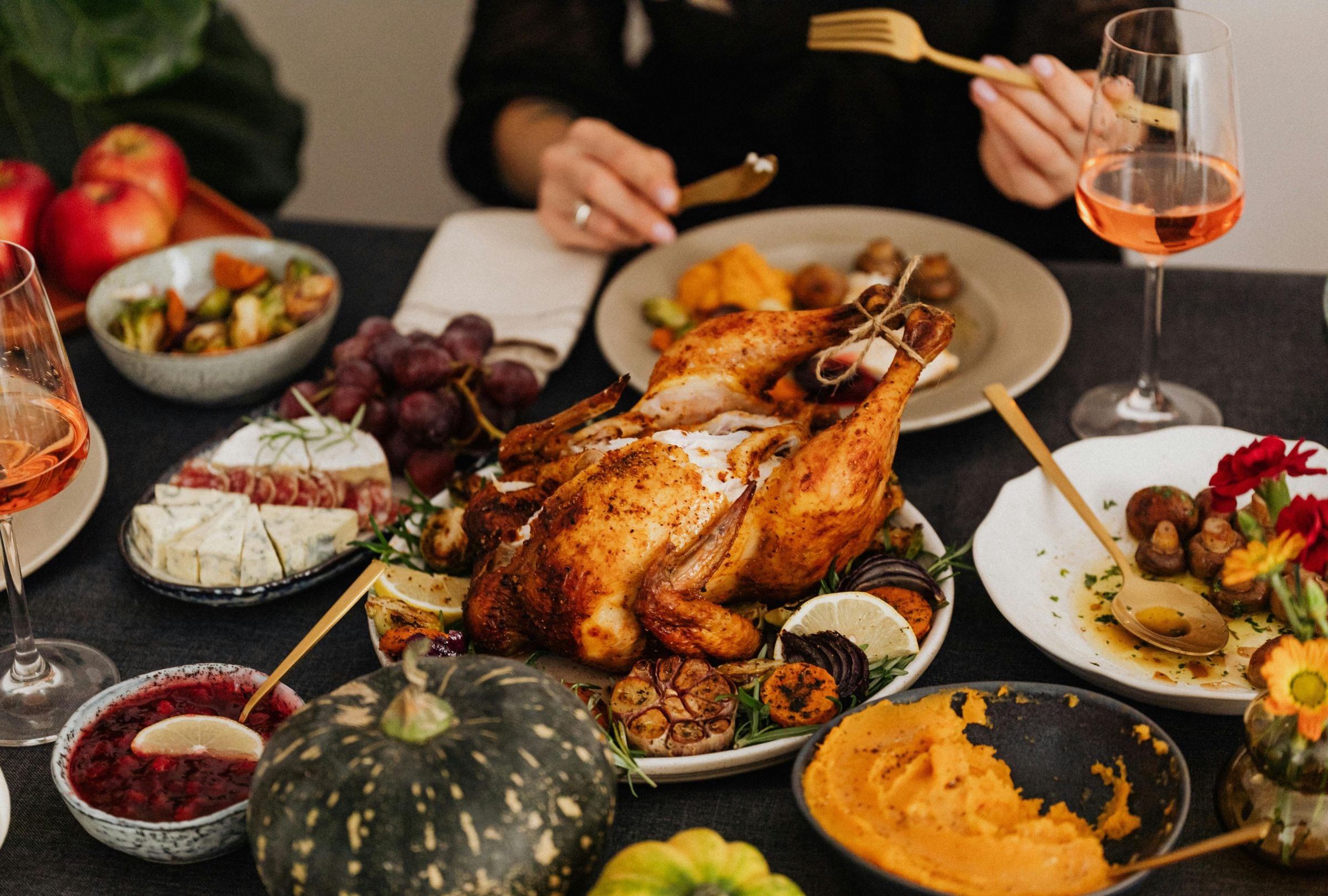 El stuffing volvió a ocupar el primer lugar, seguido del puré de papas y las batatas. (Foto: Karola G / Pexels)