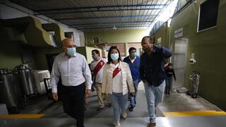 Keiko Fujimori y Manolo Fernández, director de Farvet, se reúnen en Chincha