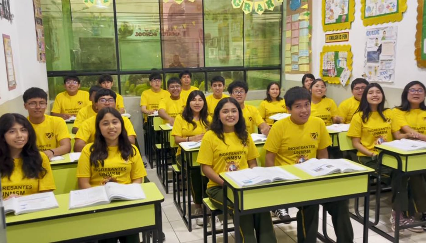 ¡Motivo de orgullo! ¿A qué distrito pertenece el colegio que logró que todo un salón ingresara a la UNMSM? Dos entraron en la primera posición | Foto: Annies School Oficial (Facebook)