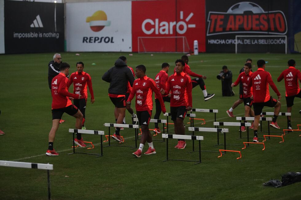 Entrenamiento de la selección peruana de fútbol, previo a los encuentros contra Ecuador y Colombia. Fotos: Antonio Melgarejo/ @photo.gec