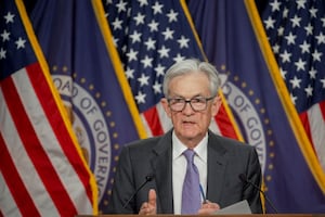 Los grandes bancos centrales se solidarizan con el presidente de la Fed, Jerome Powell