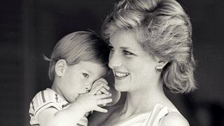 El príncipe Harry afirma que solo lloró una vez por la muerte de su madre la princesa Diana 