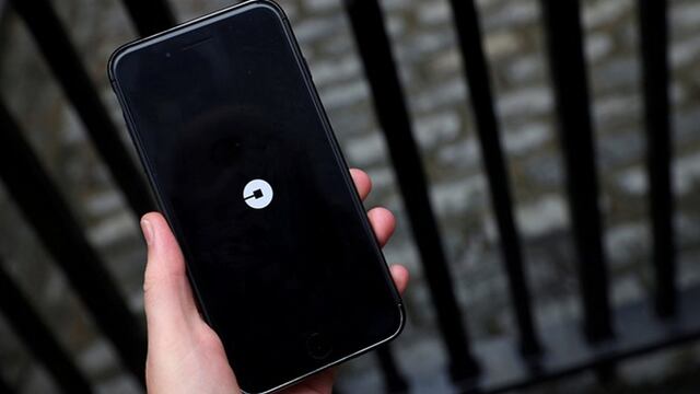 Uber adquiere firma de software para expandirse en el transporte público 