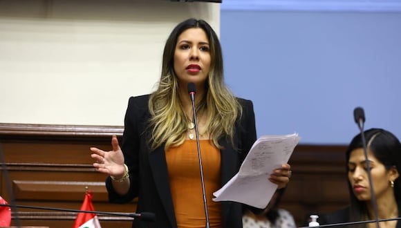 Rosselli Amuruz es investigada por el fiscal de la Nación, Juan Carlos Villena. (Foto: Congreso)